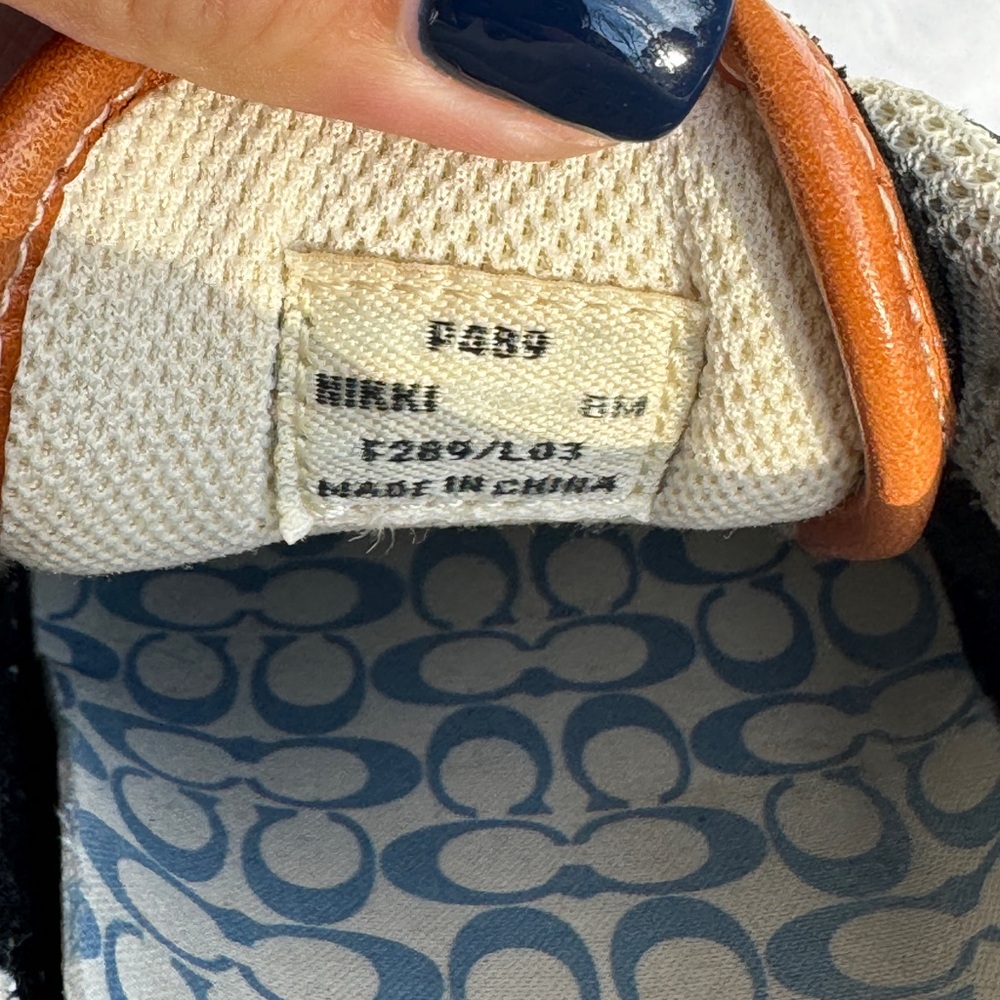 Coach Womens Sneakers
Lace Up Shoes NIKKI
Suede‎ Size 8M - Picture 3 of 7